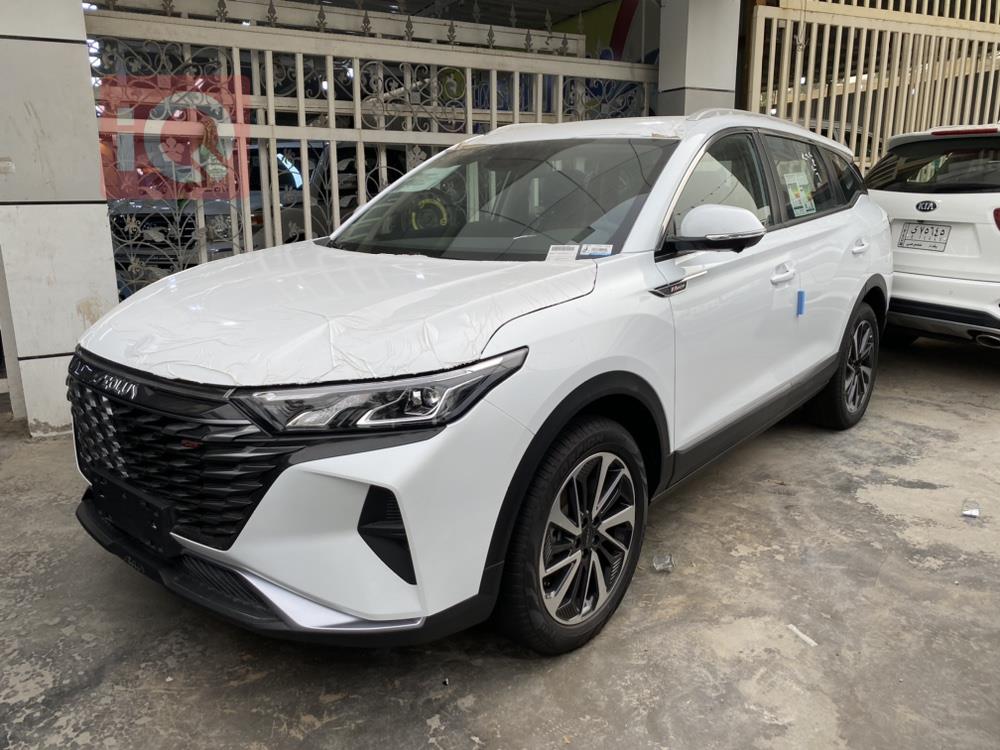 Dongfeng AX7